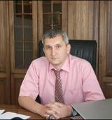 На фото Снесарь Виталий Владимирович