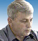 На фото Смирнов Станислав Юрьевич