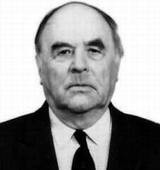 На фото Страхов Владимир Николаевич