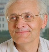 На фото Смирнов Александр Павлович