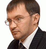 На фото Слиньков Дмитрий Геннадьевич