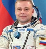 На фото Сураев Максим Викторович