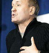 На фото Спесивцев Вячеслав Семенович