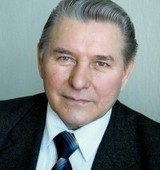 На фото Сутурин Сергей Васильевич