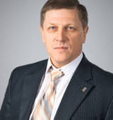 На фото Скуридин Владимир Вячеславович