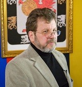 На фото Жук Юрий Александрович