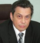На фото Страхов Валерий Викторович