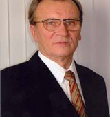 На фото Журавлев Игорь Павлович