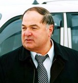 На фото Совмен Хазрет Меджидович