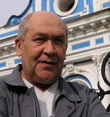 На фото Скоморохов Михаил Юрьевич