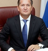 На фото Суслов Константин Васильевич