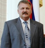 На фото Степанов Эдуард Владимирович