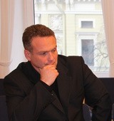 На фото Степанов Владимир Николаевич
