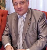 На фото Смышляев Николай Николаевич