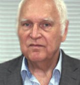 На фото Степанов Александр Васильевич