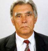 На фото Журавлев Юрий Николаевич