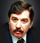 На фото Шахрай Сергей Михайлович