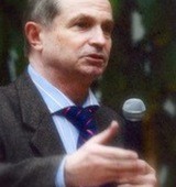 На фото Сысоев Вячеслав Дмитриевич