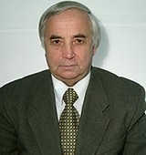 На фото Сулейманов Наиль Тимерзянович