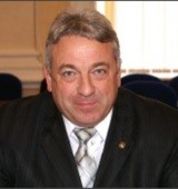 На фото Солдатенков Владимир Петрович