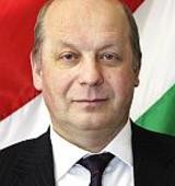 На фото Сотников Анатолий Александрович