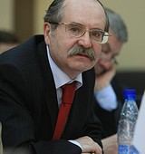 На фото Давыдов Владимир Михайлович