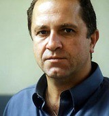 На фото Стержаков Владимир Александрович