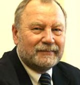 На фото Согрин Владимир Викторович
