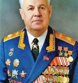 На фото Ефимов Александр Николаевич