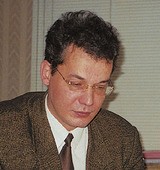 На фото Султыгов Абдул-Хаким Ахмедович