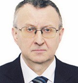 На фото Михайлов Валерий Александрович