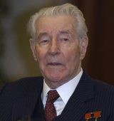 На фото Соломенцев Михаил Сергеевич