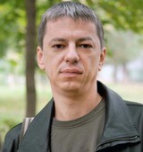На фото Сапожков Олег